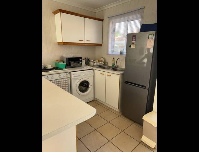1 BEDROOM PROPERTY TO RENT IN SONSTRAAL HEIGHTS